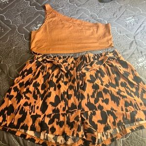 SHEIN Curve Two Piece Set